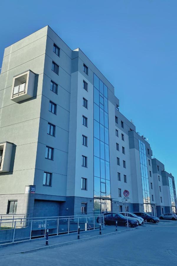 Green - apartament w centrum z widokiem na rzekę Rzeszów Buitenkant foto
