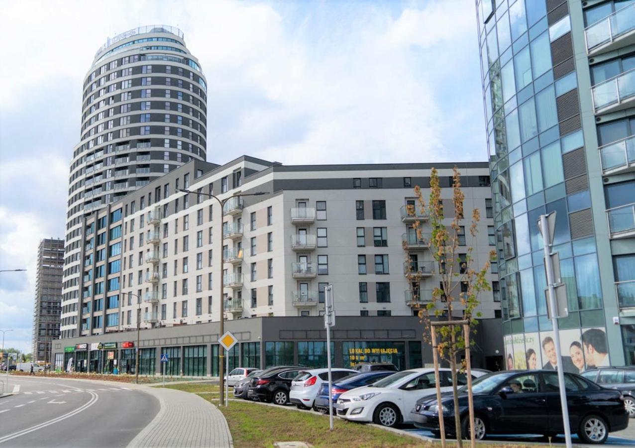 Green - apartament w centrum z widokiem na rzekę Rzeszów Buitenkant foto
